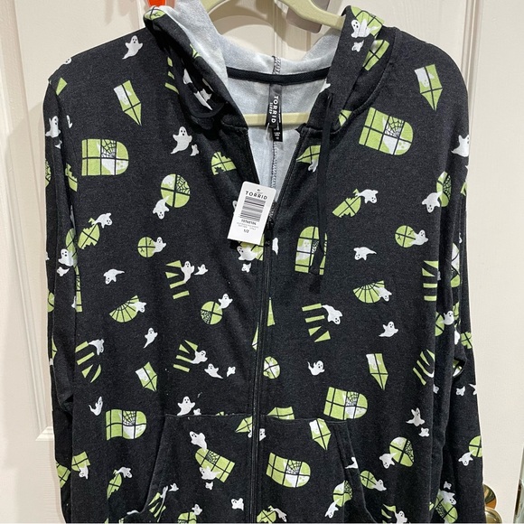 Torrid 1X 2X Halloween Glow in the Dark Ghost Fleece Soft Onesie Pajamas NWT - Picture 7 of 9